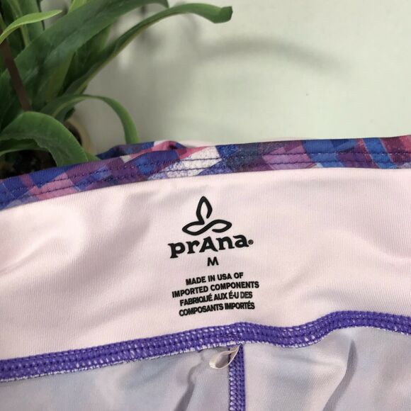 Prana Roxanne‎ Capri Leggings Purple Supernova Fractal Womens Size M Gusset - Picture 7 of 11